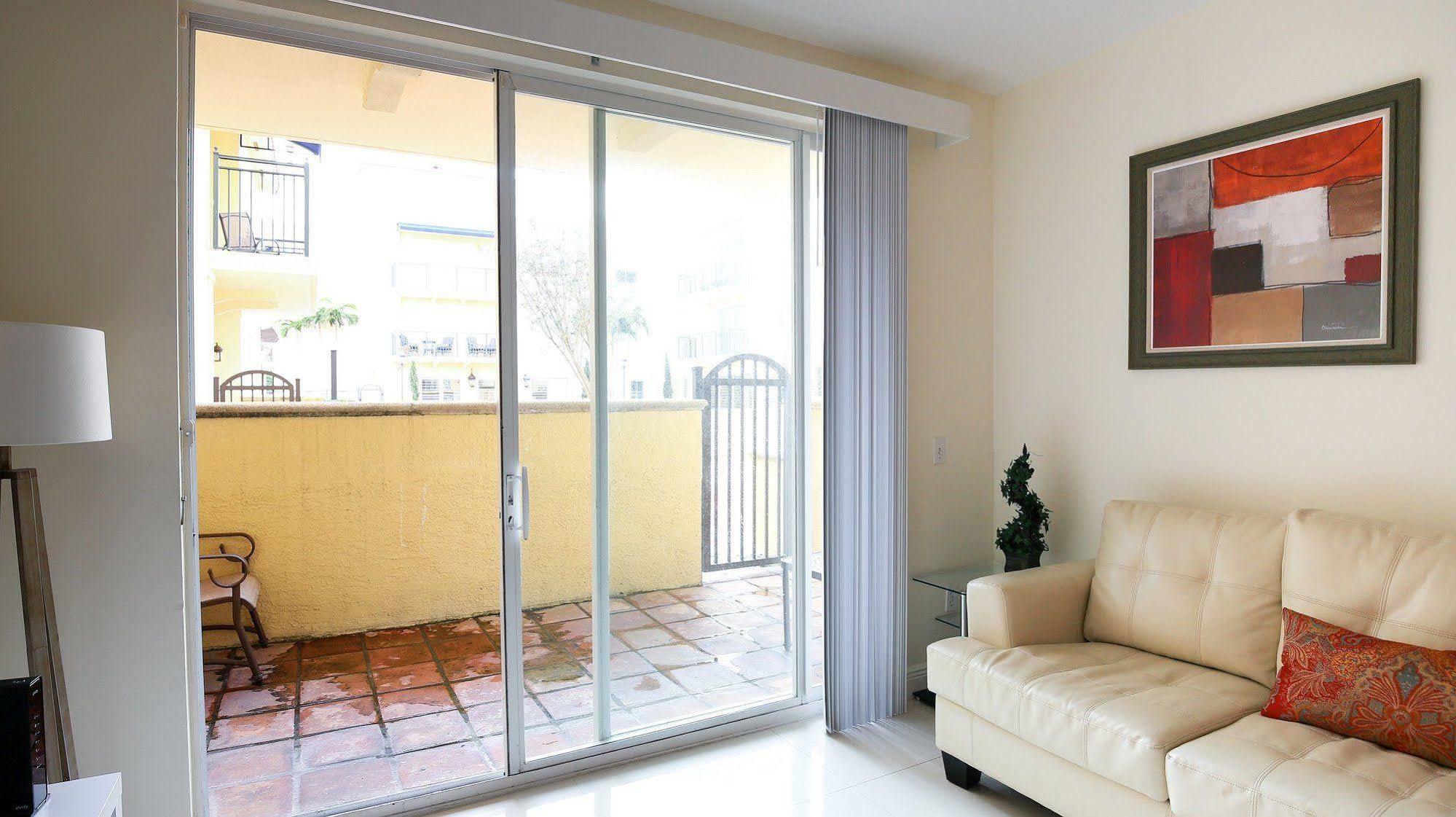 Pelicanstay In Coral Gables Miami Exterior foto
